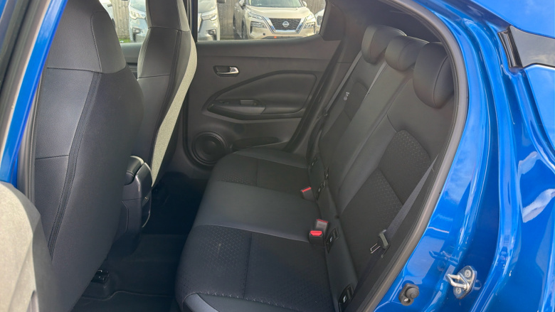 Nissan Juke 1.0 DiG-T 114 N-Connecta 5dr Petrol Hatchback